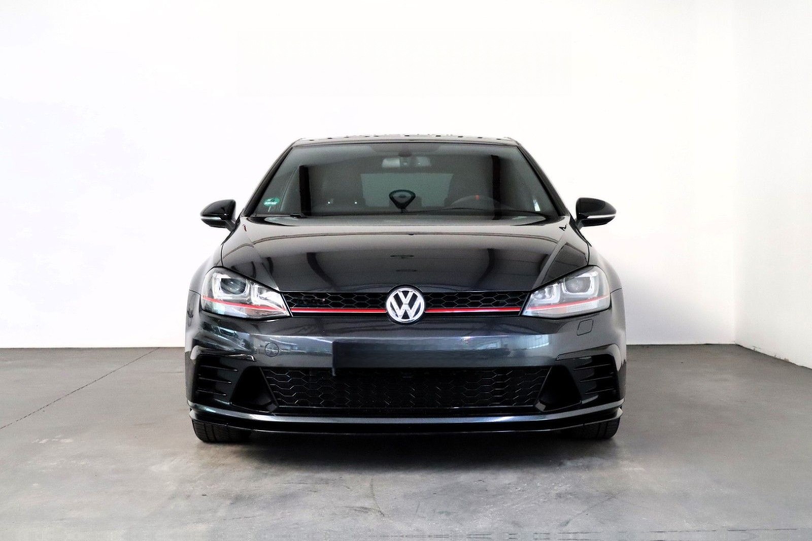 Volkswagen Golf VII GTI Clubsport 2,0 TSI Lim. DSG BMT foto 3