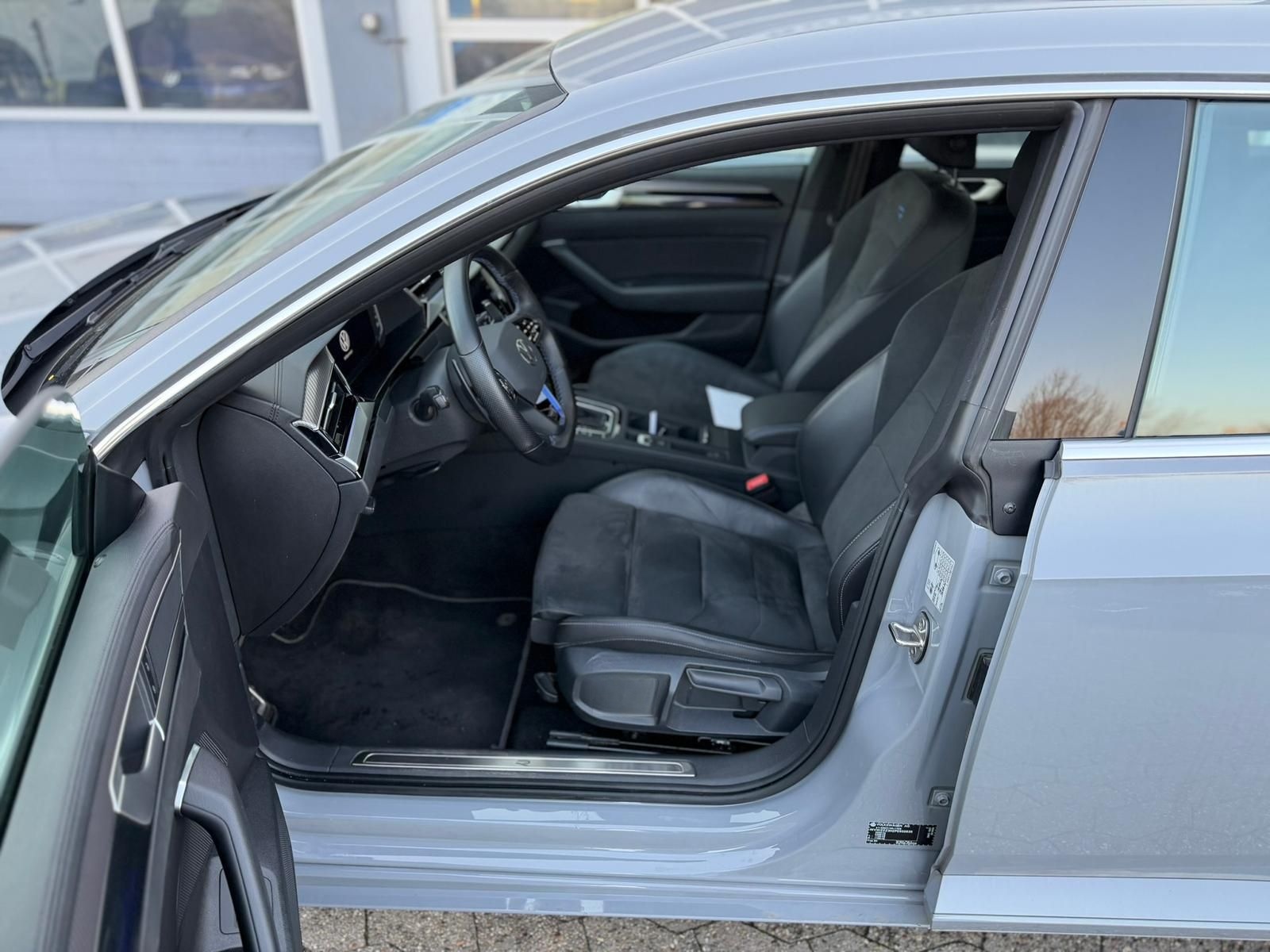 Volkswagen Arteon 2.0 TSI R 4Motion foto 11