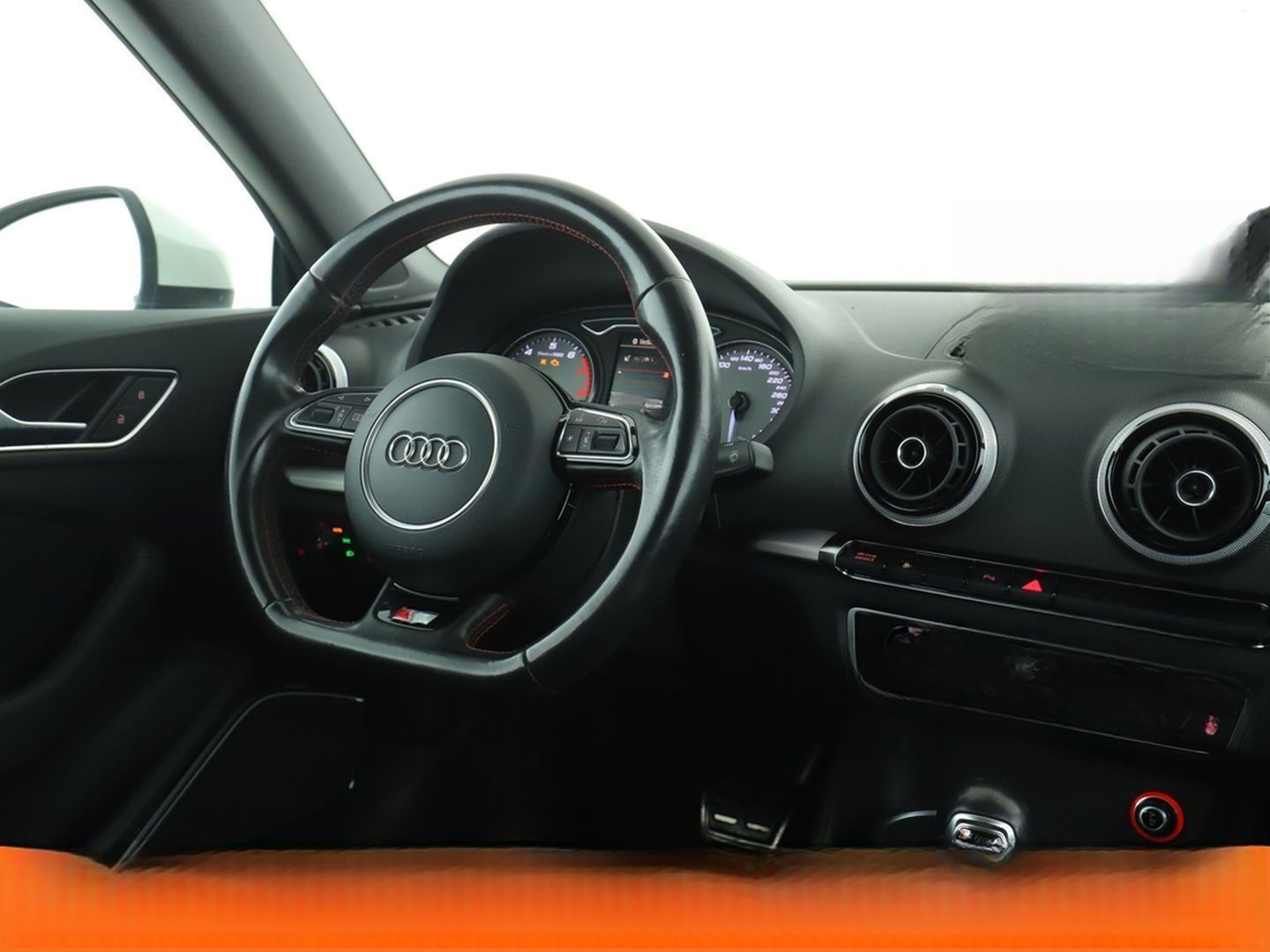 Audi S3 2.0 TFSI quattro Aut.*PDC*SHZ*ALU*SOUND*KLIMA foto 13