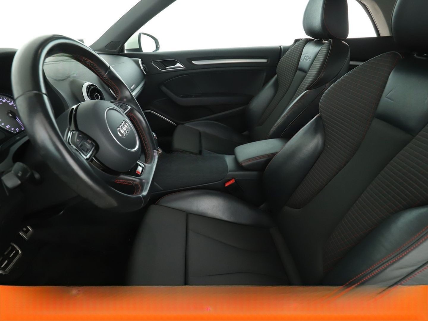 Audi S3 2.0 TFSI quattro Aut.*PDC*SHZ*ALU*SOUND*KLIMA foto 10