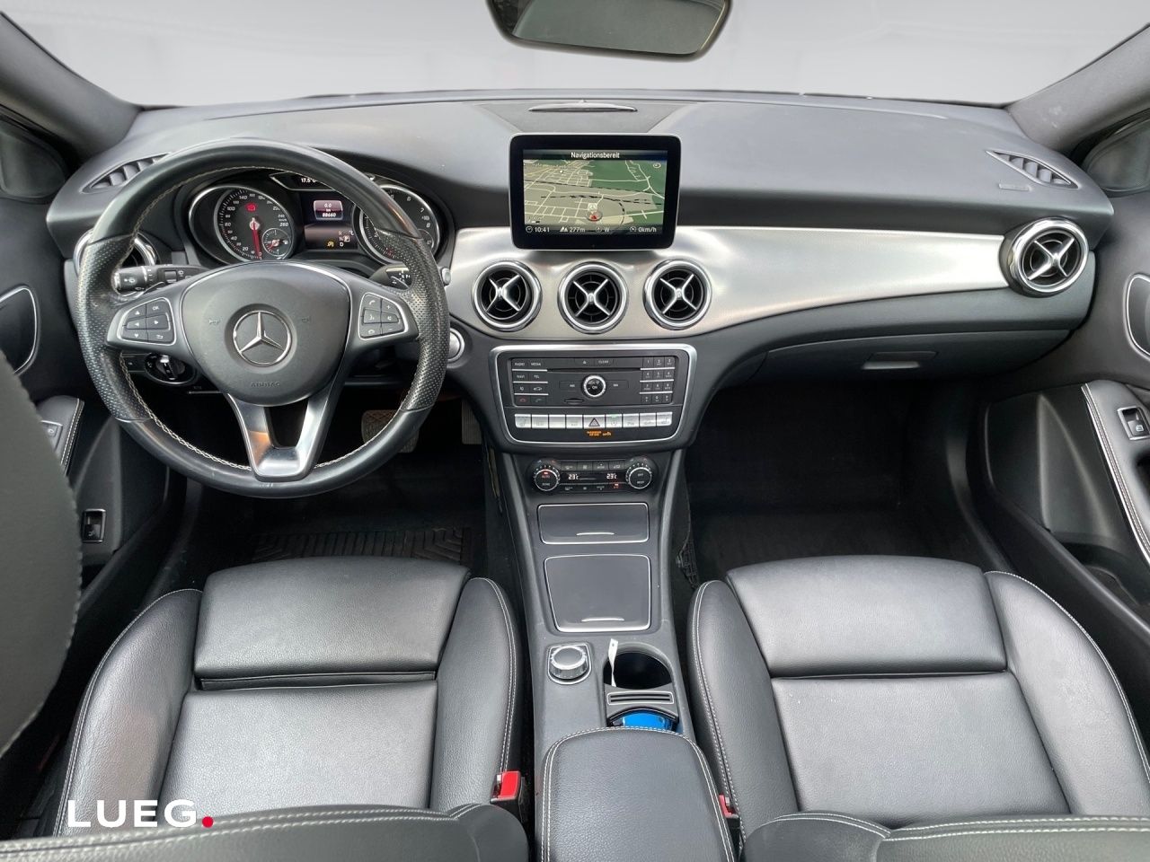 Mercedes-Benz GLA 220 4Matic URBAN+NIGHT+LED+AHK+PANODACH+360° foto 12