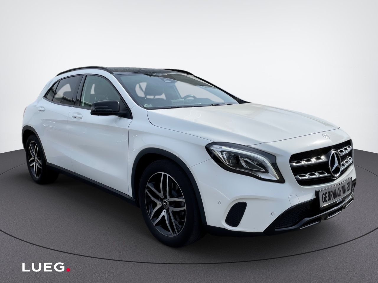 Mercedes-Benz GLA 220 4Matic URBAN+NIGHT+LED+AHK+PANODACH+360° foto 6