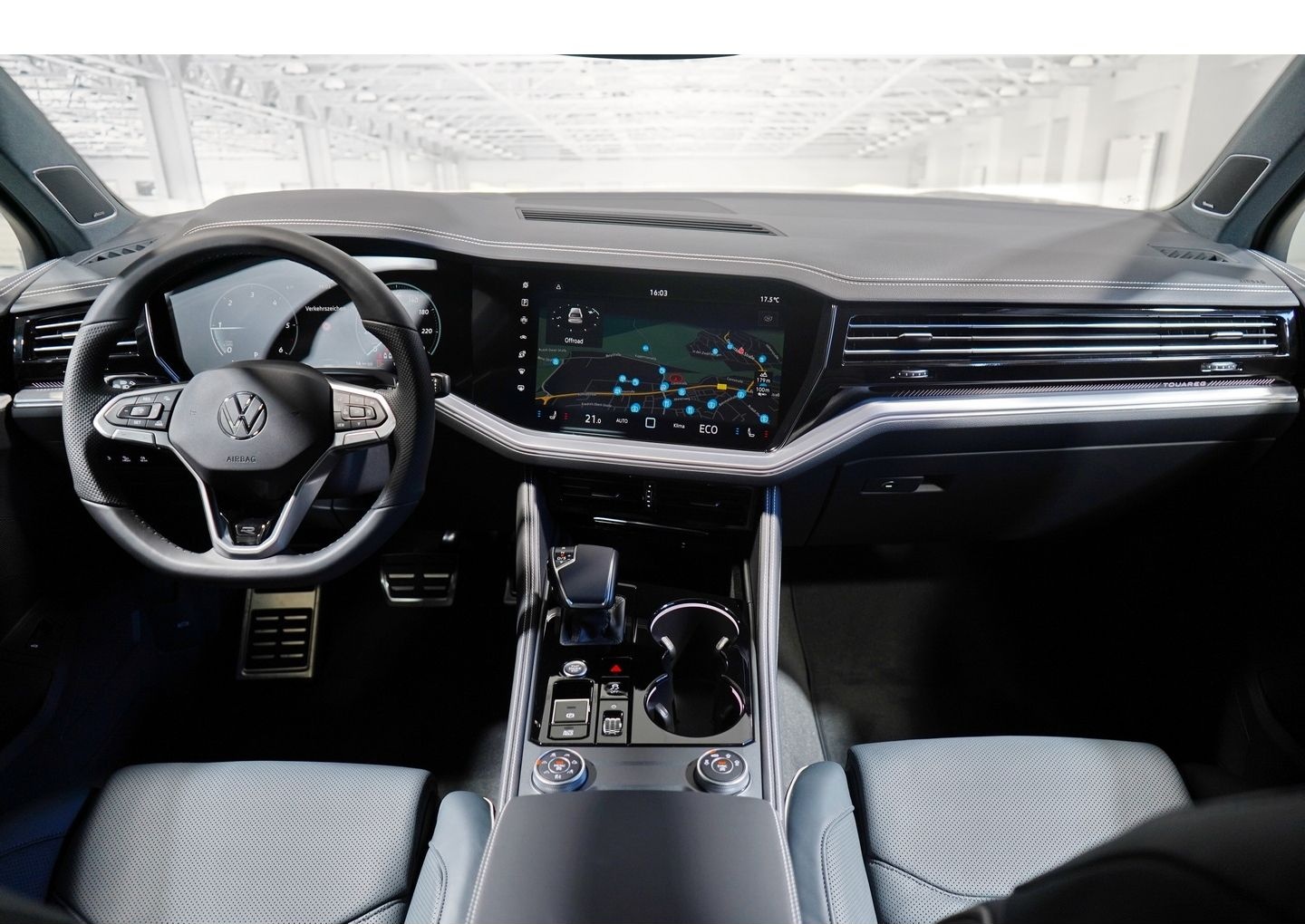 Volkswagen Touareg R-Line 3.0 TDI 4M Pano 360 Kamera HuD 22 foto 6