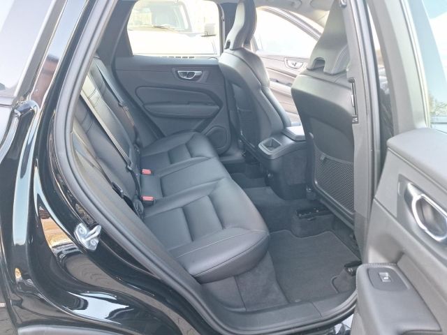 Volvo XC60 D4  Momentum *LED Scheinwerfer* Ganzjahresr foto 18