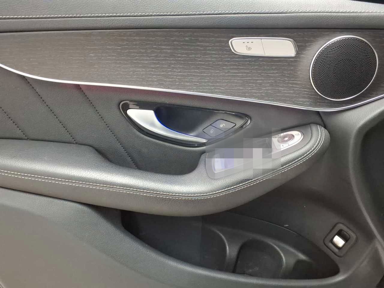 Mercedes-Benz GLC-Coupe 300de 4M-AMG AHK BusiP KomfP foto 4