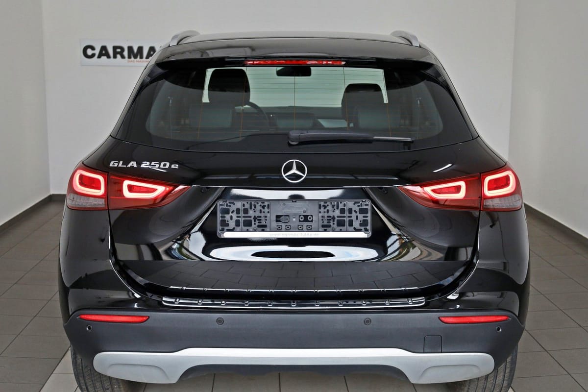 Mercedes-Benz GLA 250e Style Navi Park P Kamera T.Leder SH LED foto 25