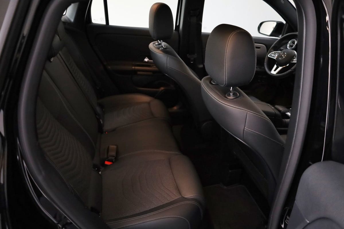 Mercedes-Benz GLA 250e Style Navi Park P Kamera T.Leder SH LED foto 6