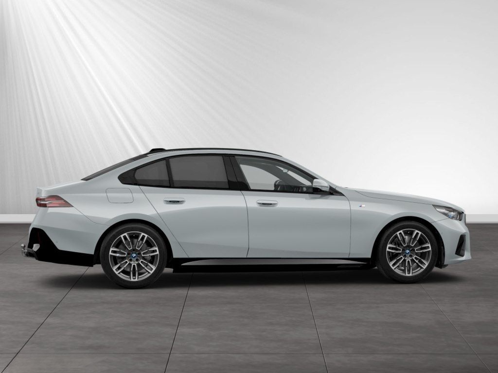 BMW i5 eDrive40 M Sport|AHK|Pano|Bowers&Wilkins foto 11