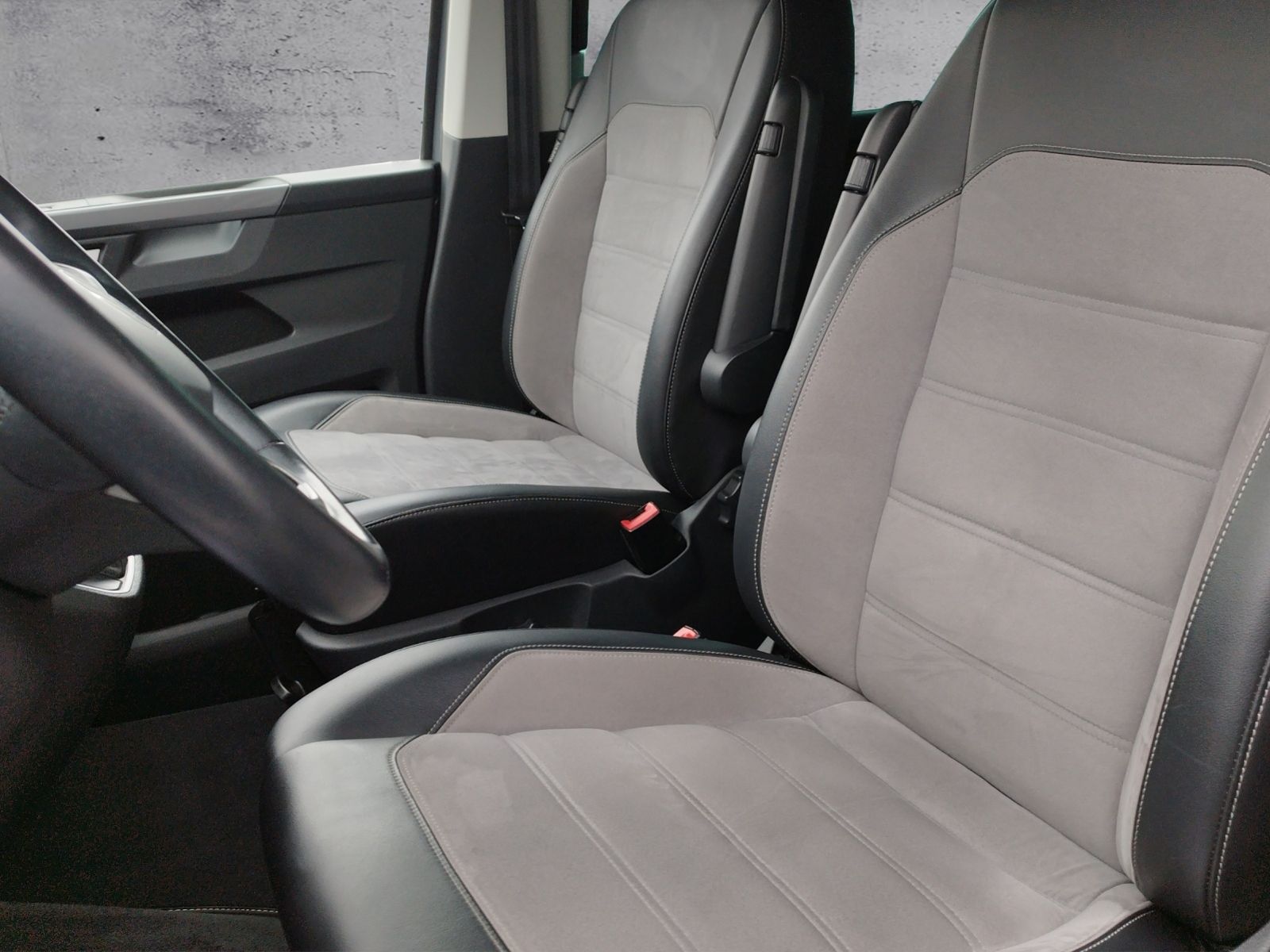 Volkswagen Multivan T6.1 Generation Six 2.0TDI DSG RFK/LED foto 6