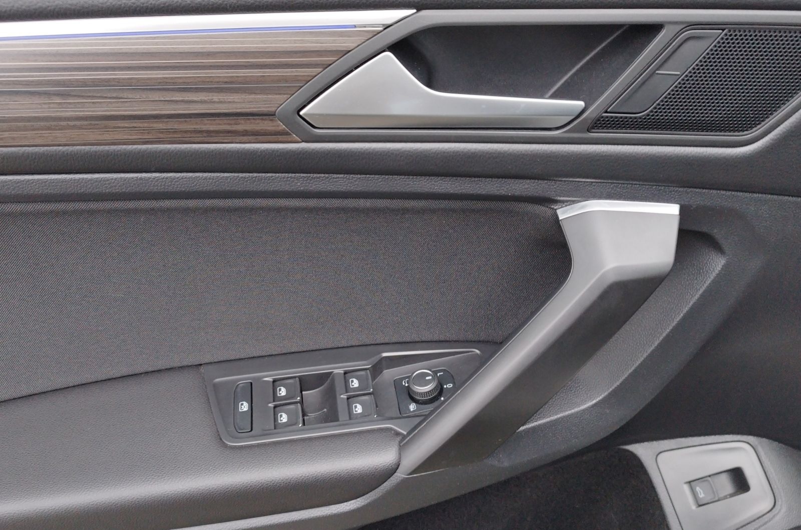 Volkswagen Tiguan Allspace Elegance 2.0 TSI 4M DSG PANO foto 6