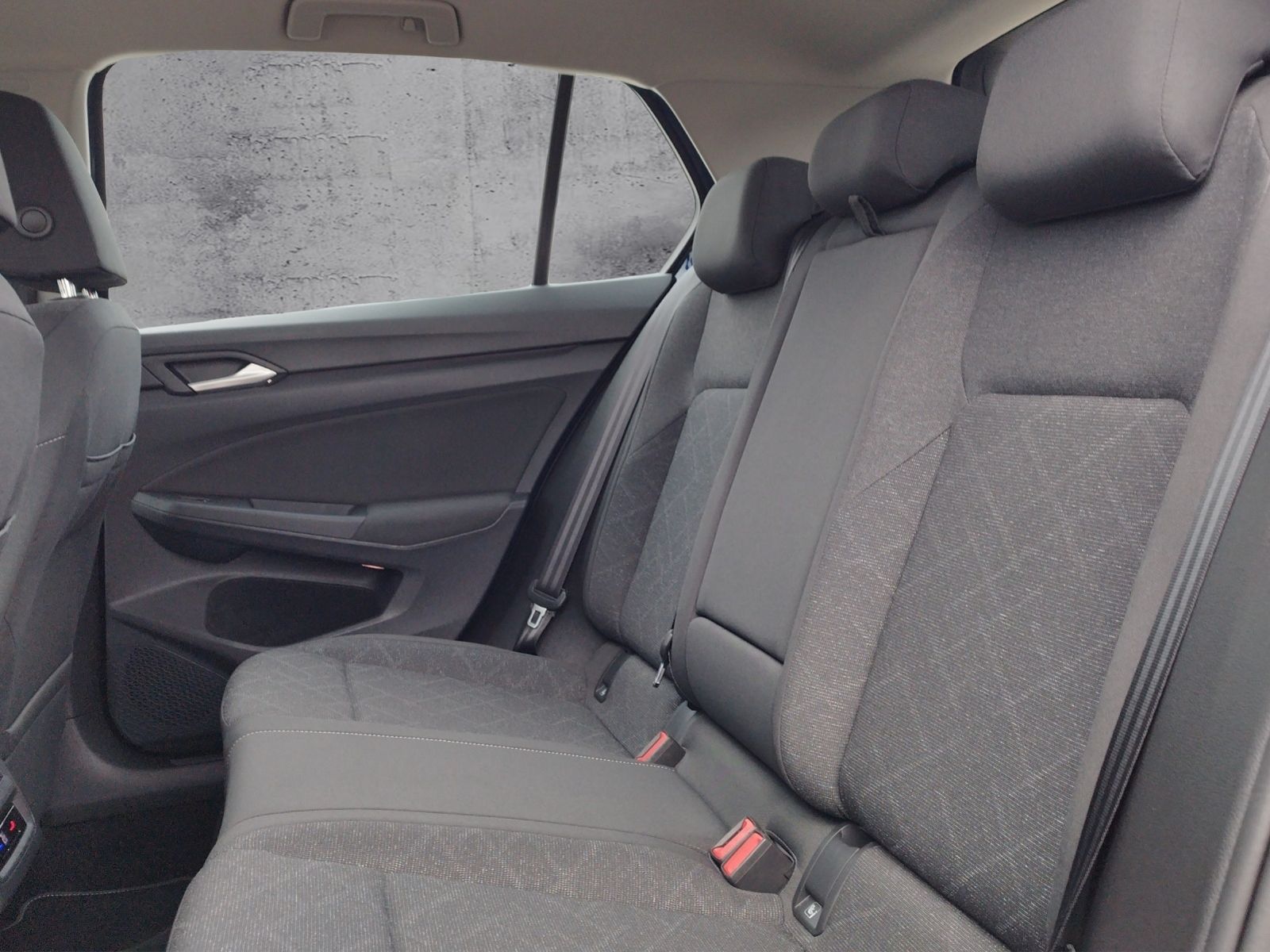 Volkswagen Golf VIII Life 2.0 TDI DSG LED/ACC/TRAVEL/NAV foto 11