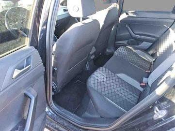 Volkswagen Taigo R-LINE 1.0 TSI DSG AHK+MATRIX+BLACK+NAVI foto 8