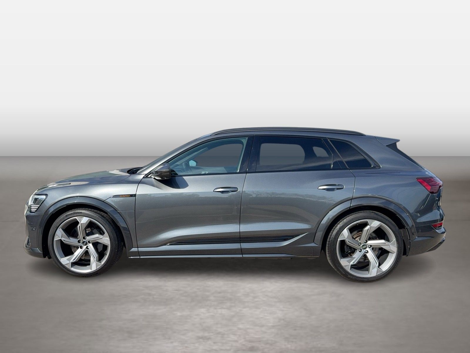 Audi e-tron S quattro UPE 123.635 Matrix Pano B&O foto 2