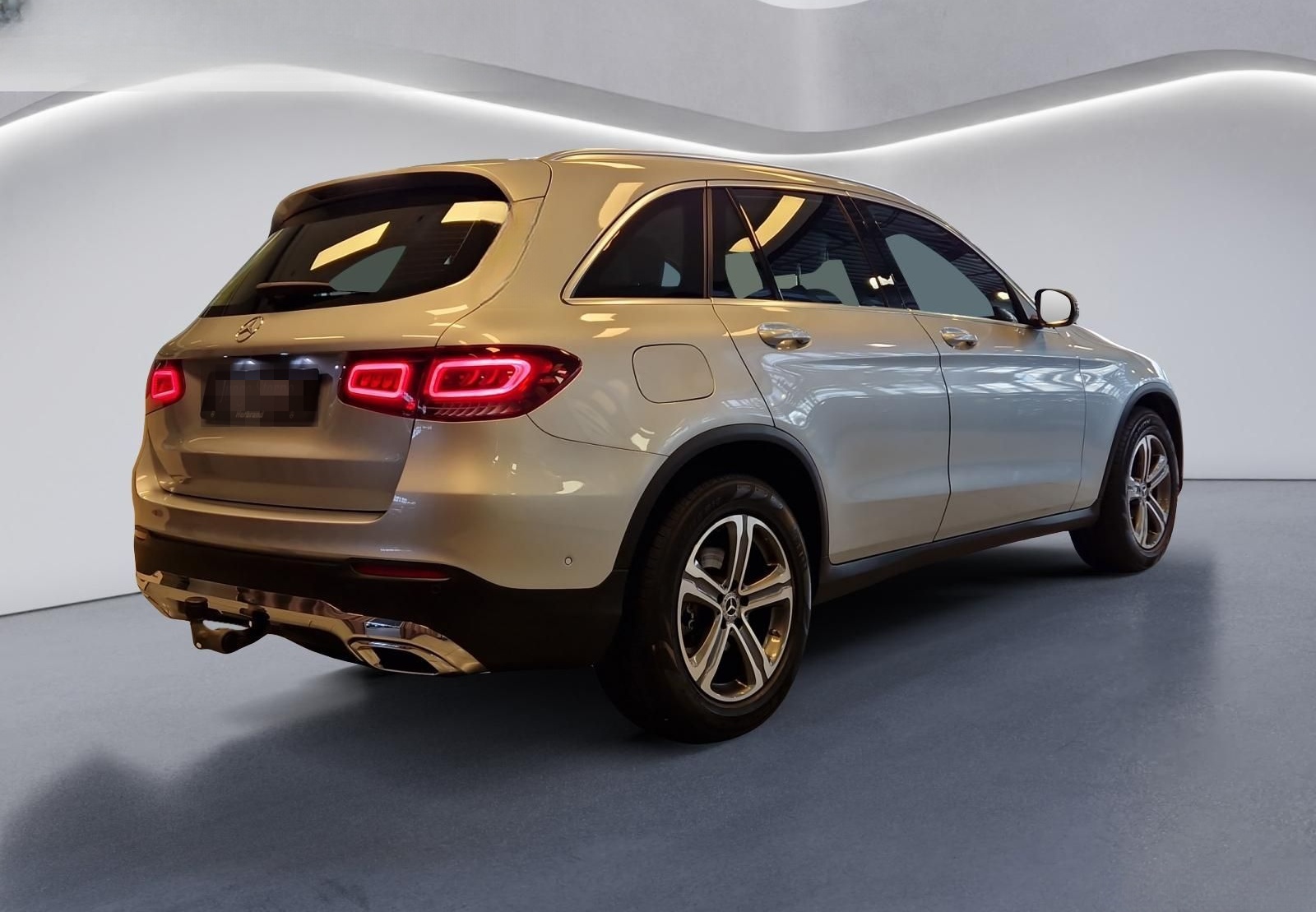 Mercedes-Benz GLC 220 d 4M  Kamera Memory AHK Sitzhzg LED DAB. foto 3