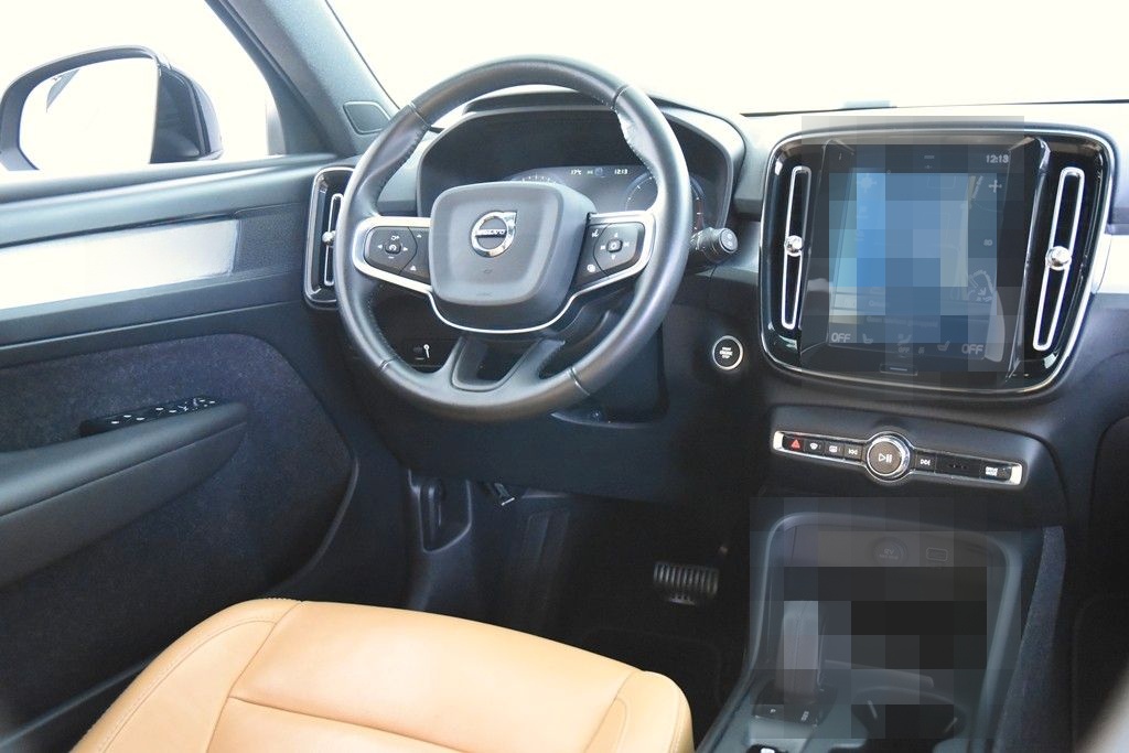 Volvo XC40 D3 Momentum *1.Hand*Leder*Pano.*SHZ* foto 11