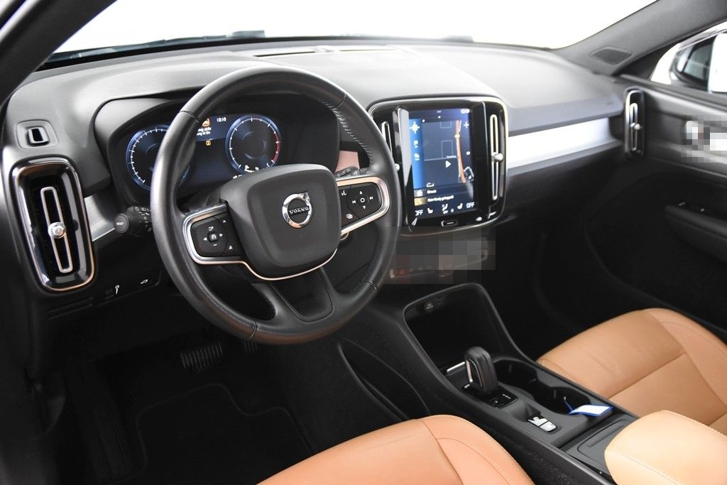 Volvo XC40 D3 Momentum *1.Hand*Leder*Pano.*SHZ* foto 18