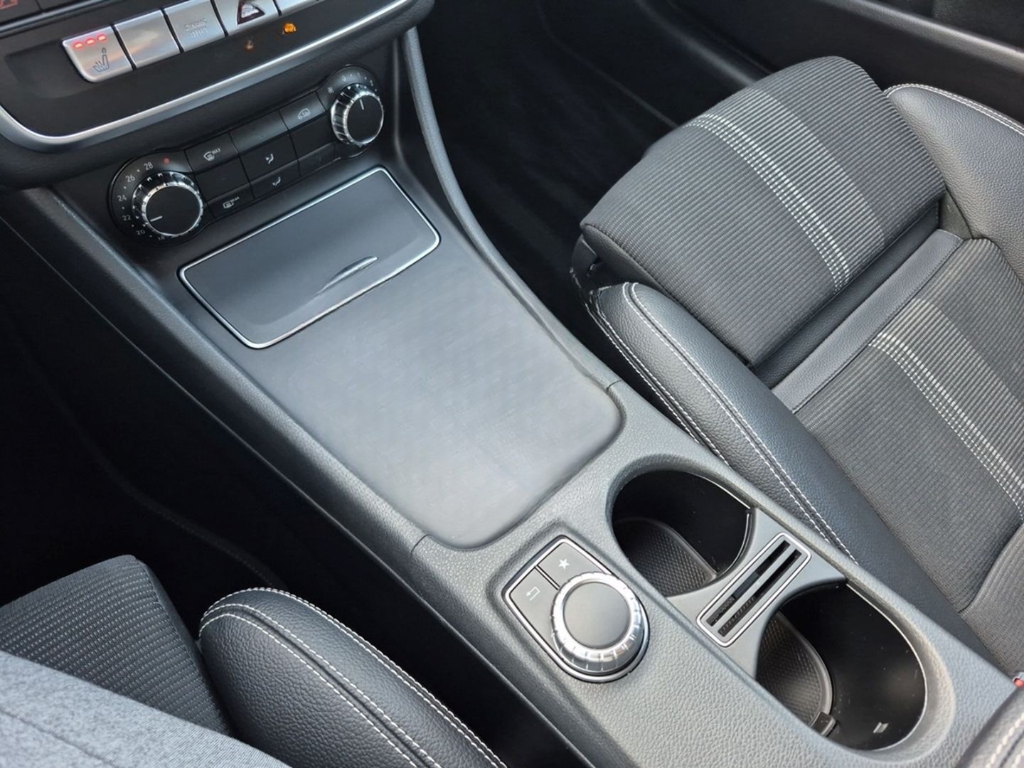Mercedes-Benz CLA 180 Shooting Brake LEDHighP. Night Navi Sitz foto 23