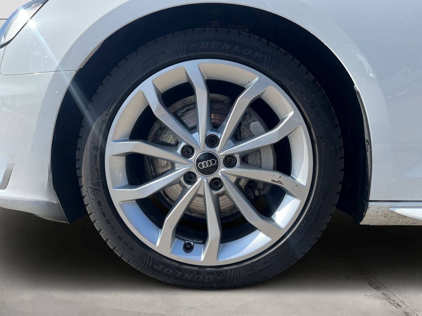 Audi A4 Avant 40 TDI quattro S line El. Panodach Navi foto 10