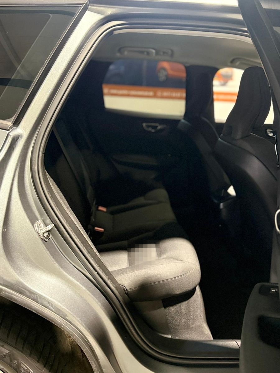 Volvo XC 60 Momentum D4 AHK+LED+AUTOMATIK foto 21