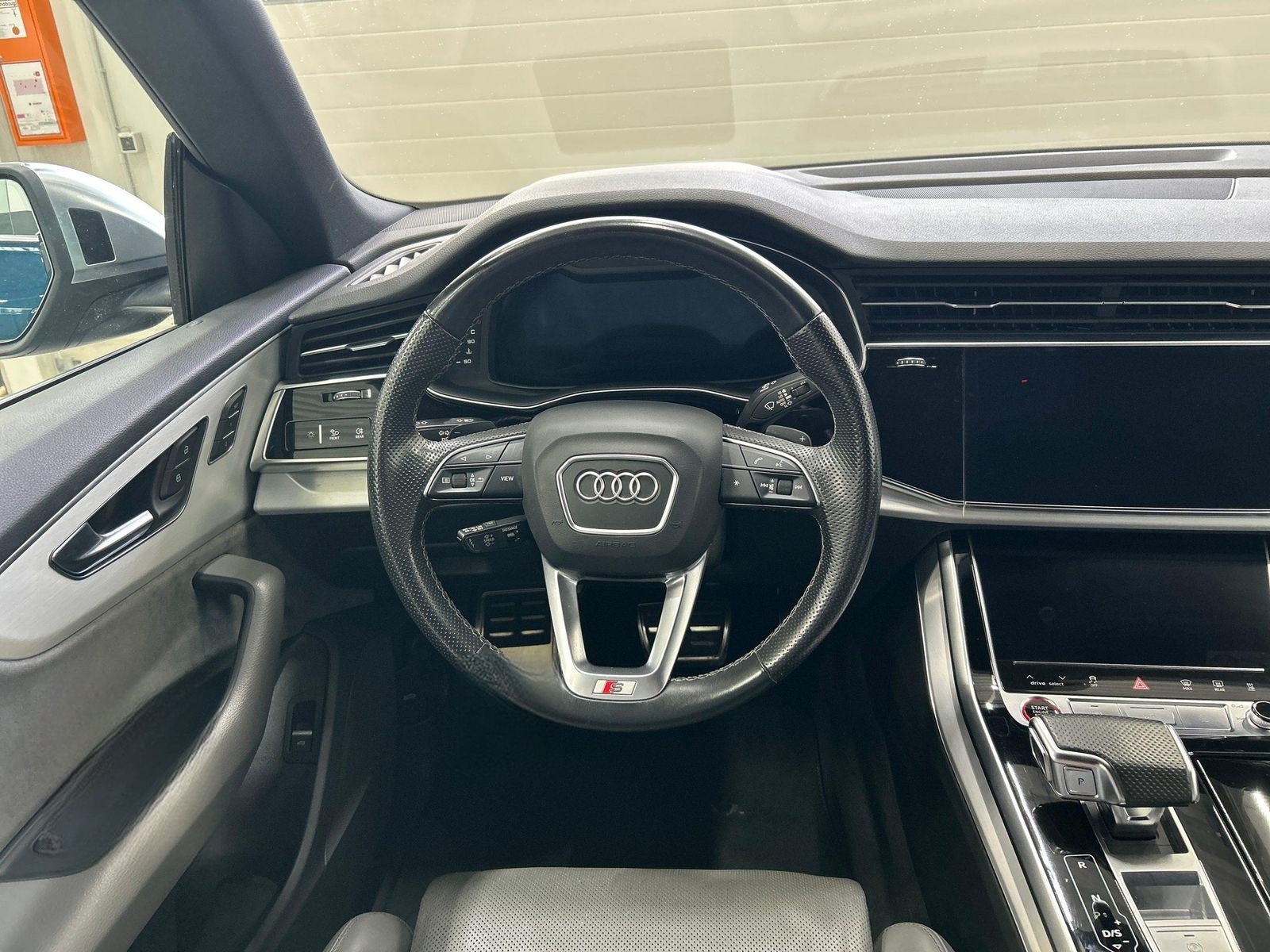 Audi SQ8 TFSI AIR HUD AHK ACC Stdhz. 360° Memory foto 5
