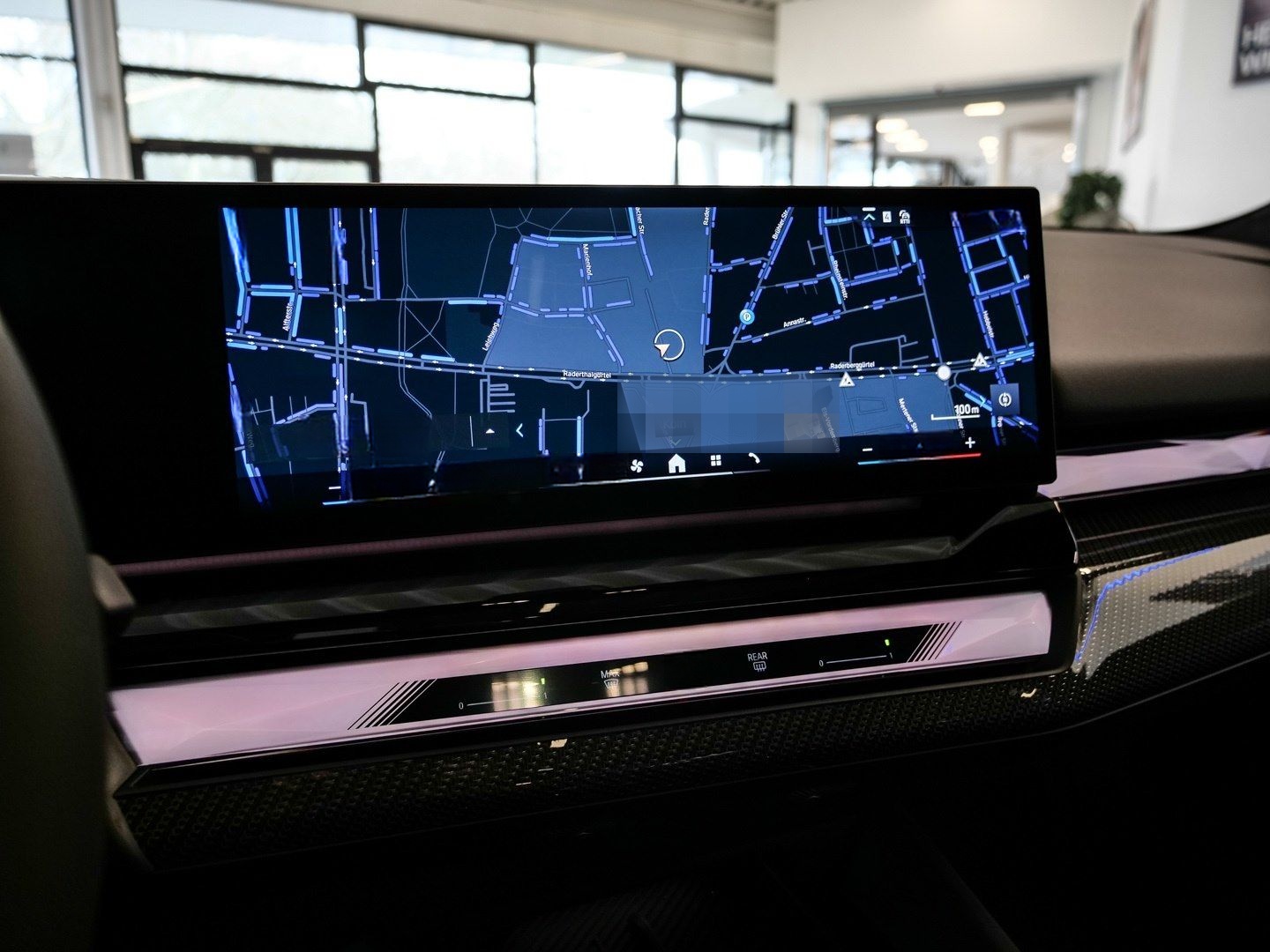 BMW 540d xDrive Limousine M Sport HUD PANO ACC AHK foto 18
