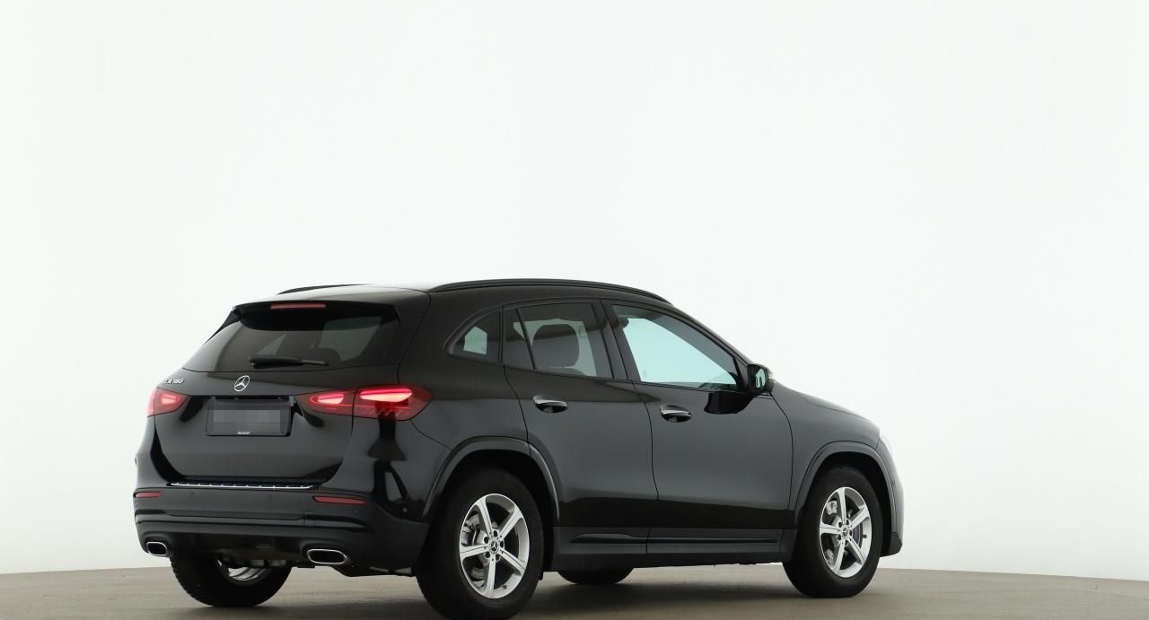 Mercedes-Benz GLA 180 AMG Night MBUX AHK Distronic 360 Kamera foto 7