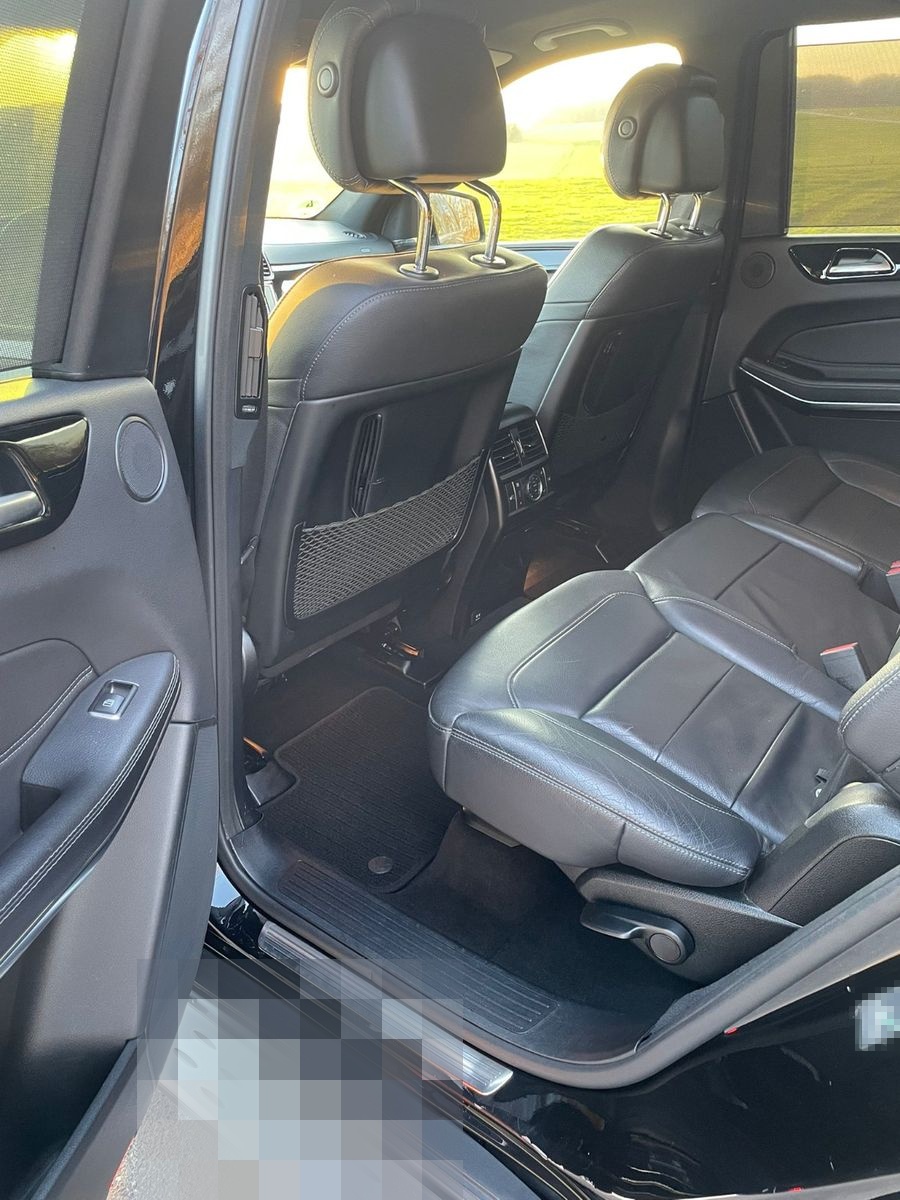 Mercedes-Benz AMG GLS 500 7 Sitzer VOLL 1 Hand foto 12