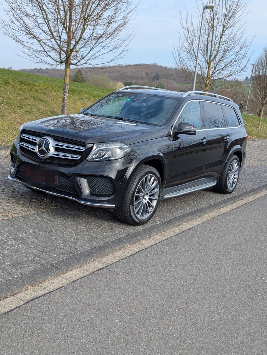 Mercedes-Benz AMG GLS 500 7 Sitzer VOLL 1 Hand foto 3