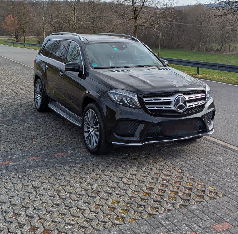 Mercedes-Benz AMG GLS 500 7 Sitzer VOLL 1 Hand foto 4