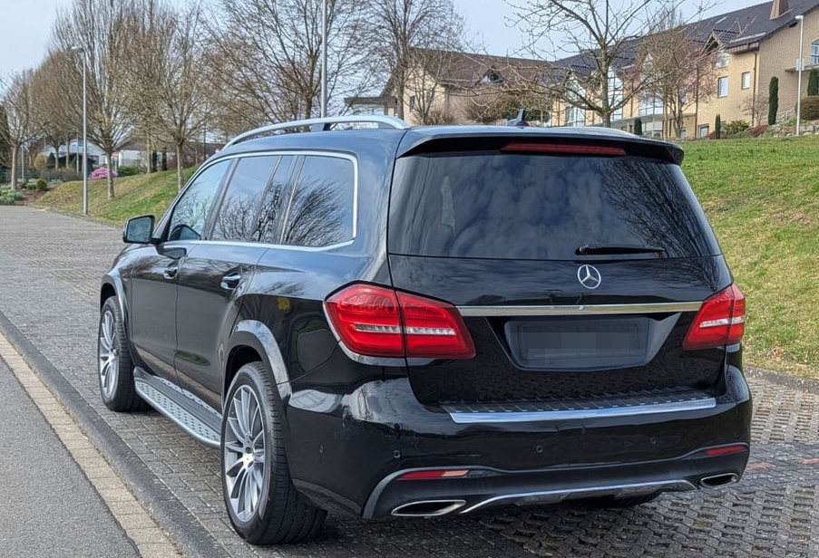 Mercedes-Benz AMG GLS 500 7 Sitzer VOLL 1 Hand foto 7