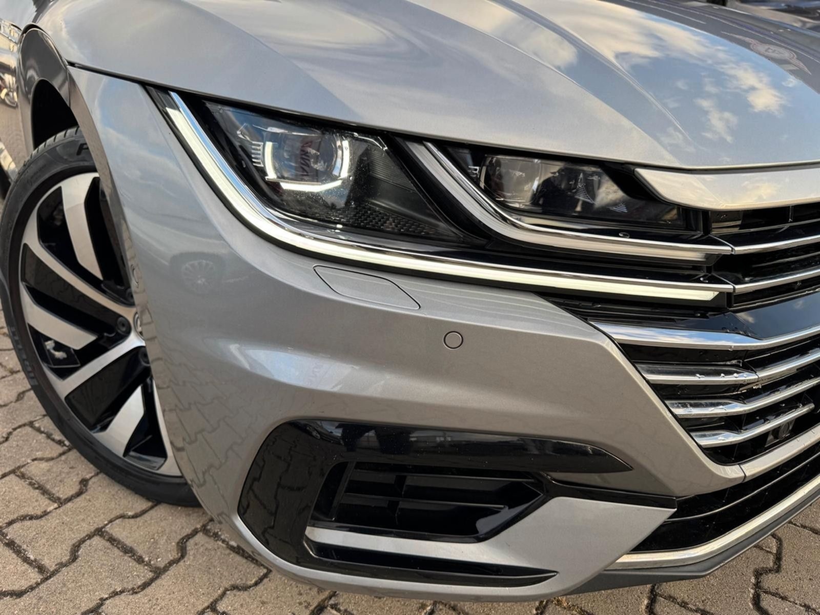 Volkswagen Arteon 1.5 TSI DSG"R-SPORT-LINE"PANO*KAMERA*AHK* foto 11