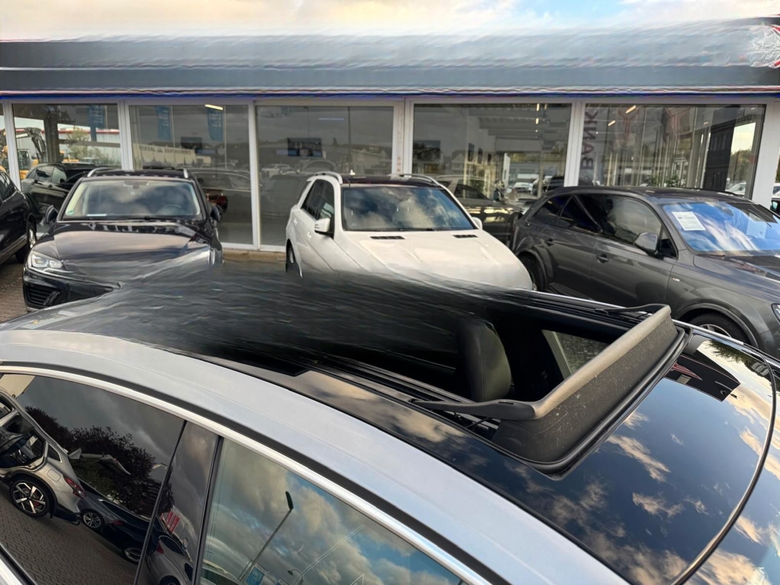 Volkswagen Arteon 1.5 TSI DSG"R-SPORT-LINE"PANO*KAMERA*AHK* foto 12
