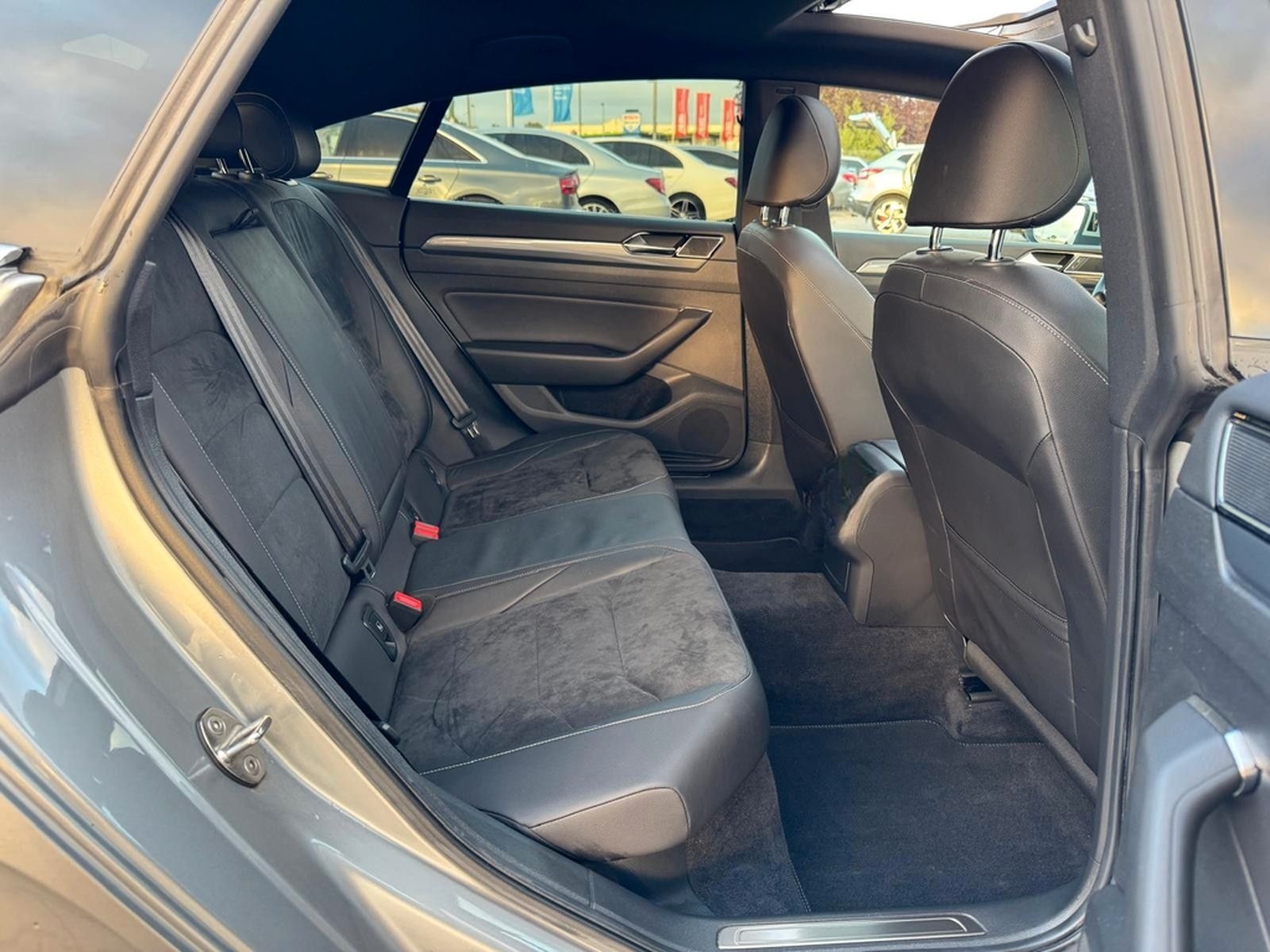 Volkswagen Arteon 1.5 TSI DSG"R-SPORT-LINE"PANO*KAMERA*AHK* foto 20