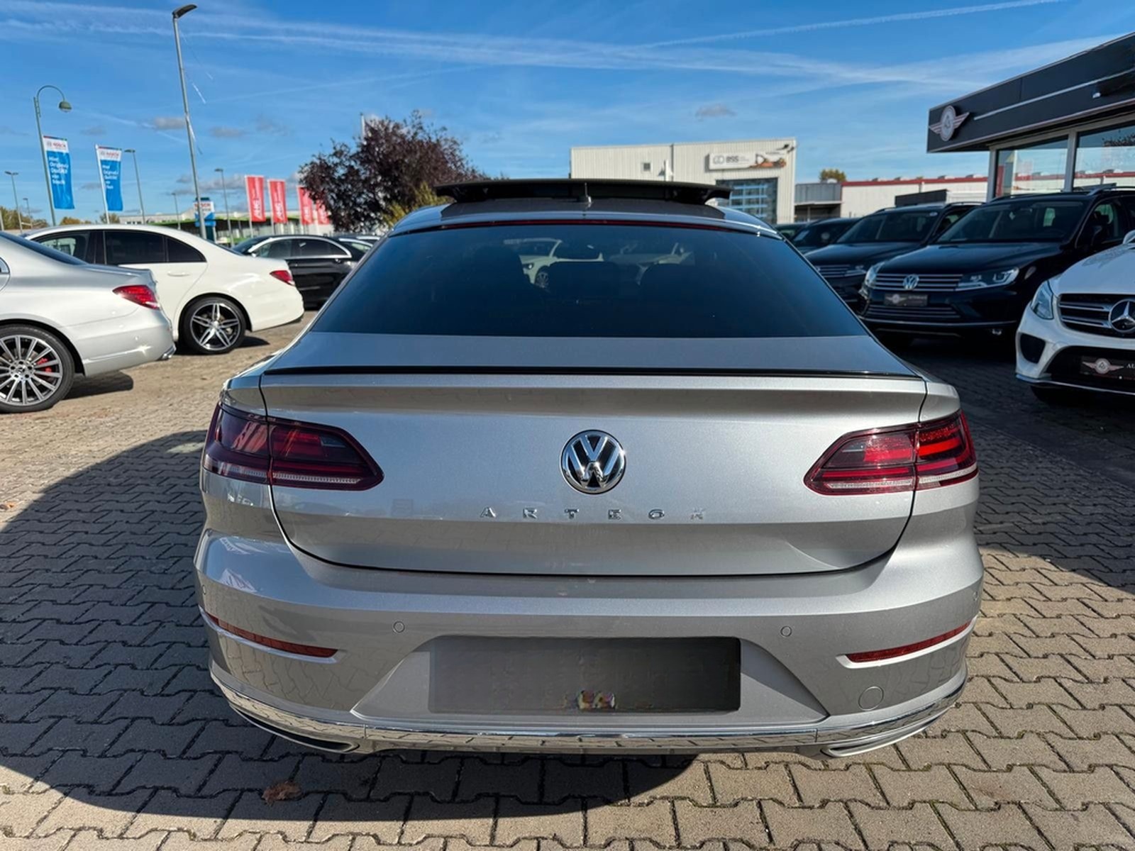 Volkswagen Arteon 1.5 TSI DSG"R-SPORT-LINE"PANO*KAMERA*AHK* foto 7
