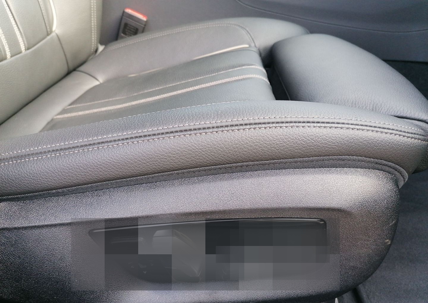 BMW 530 d Limousine Luxury Line HUD StandHZG Navi Di foto 16