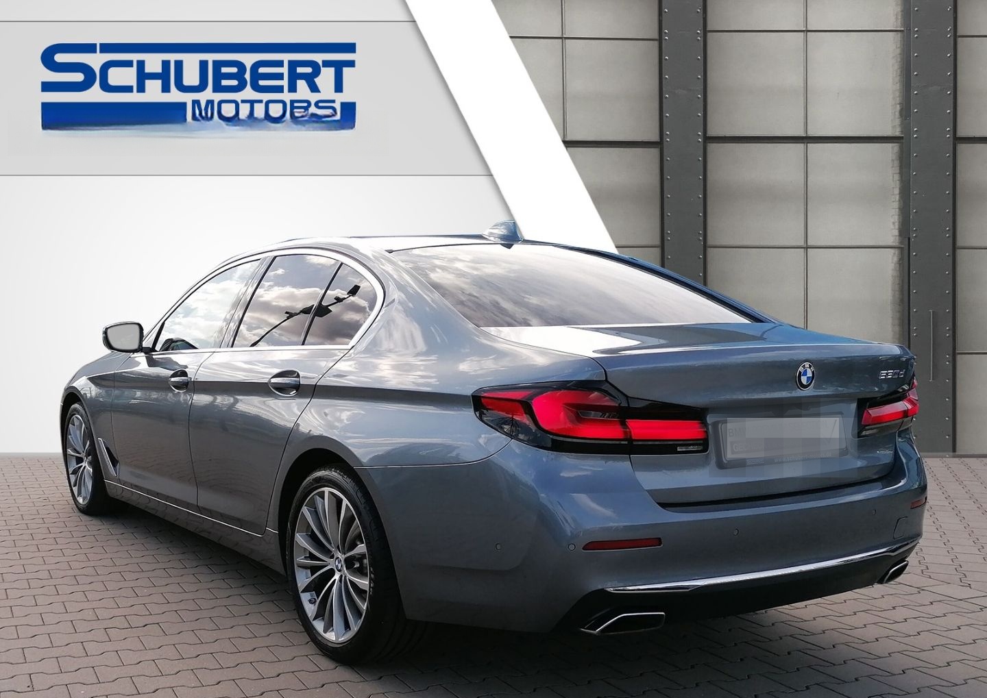 BMW 530 d Limousine Luxury Line HUD StandHZG Navi Di foto 3