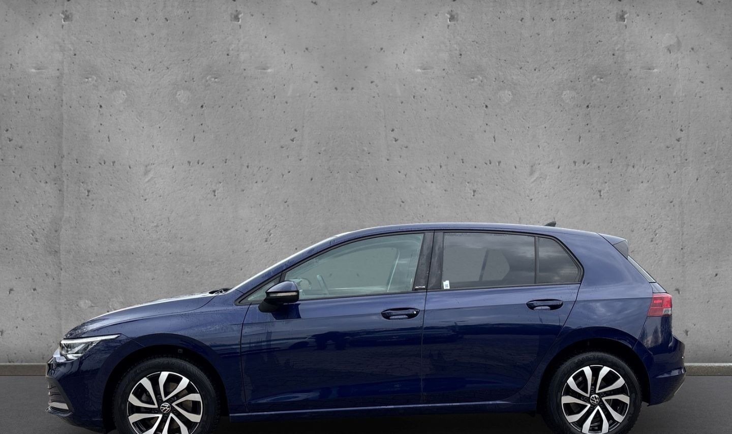 Volkswagen Golf VIII Life 1.0 TSI LED SHZ ACC PDC Navi Alu foto 2