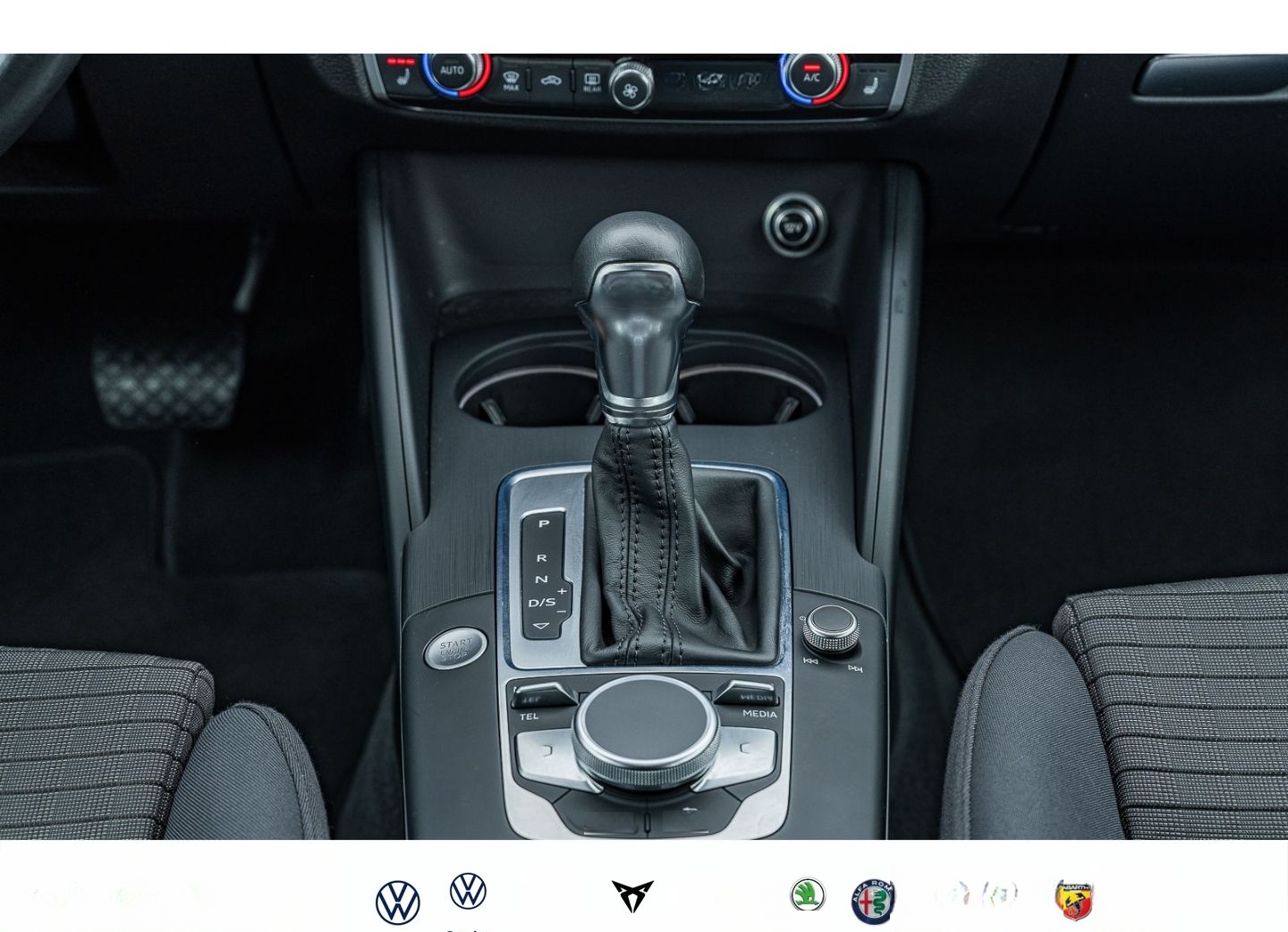 Audi A3 Sportback Sport 35 TFSI S tronic NAVI TEMPOMA foto 16