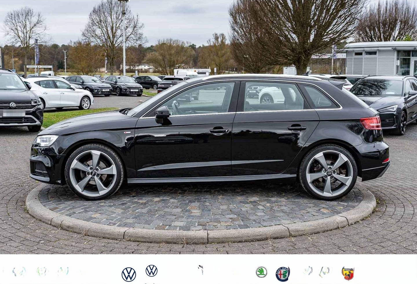 Audi A3 Sportback Sport 35 TFSI S tronic NAVI TEMPOMA foto 3