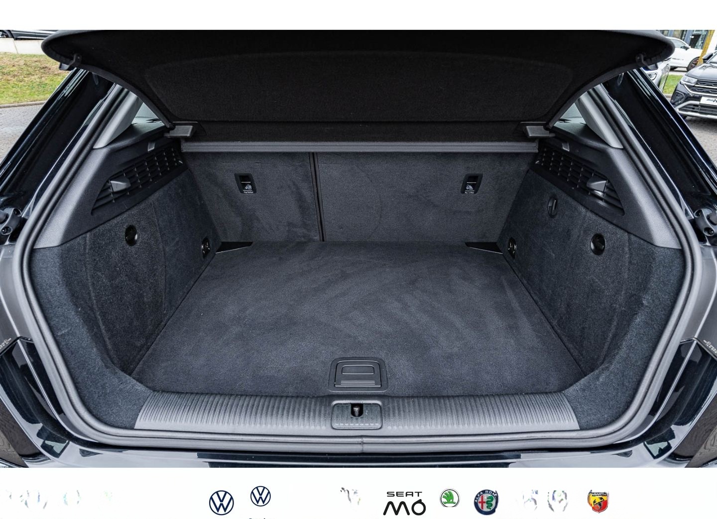 Audi A3 Sportback Sport 35 TFSI S tronic NAVI TEMPOMA foto 10