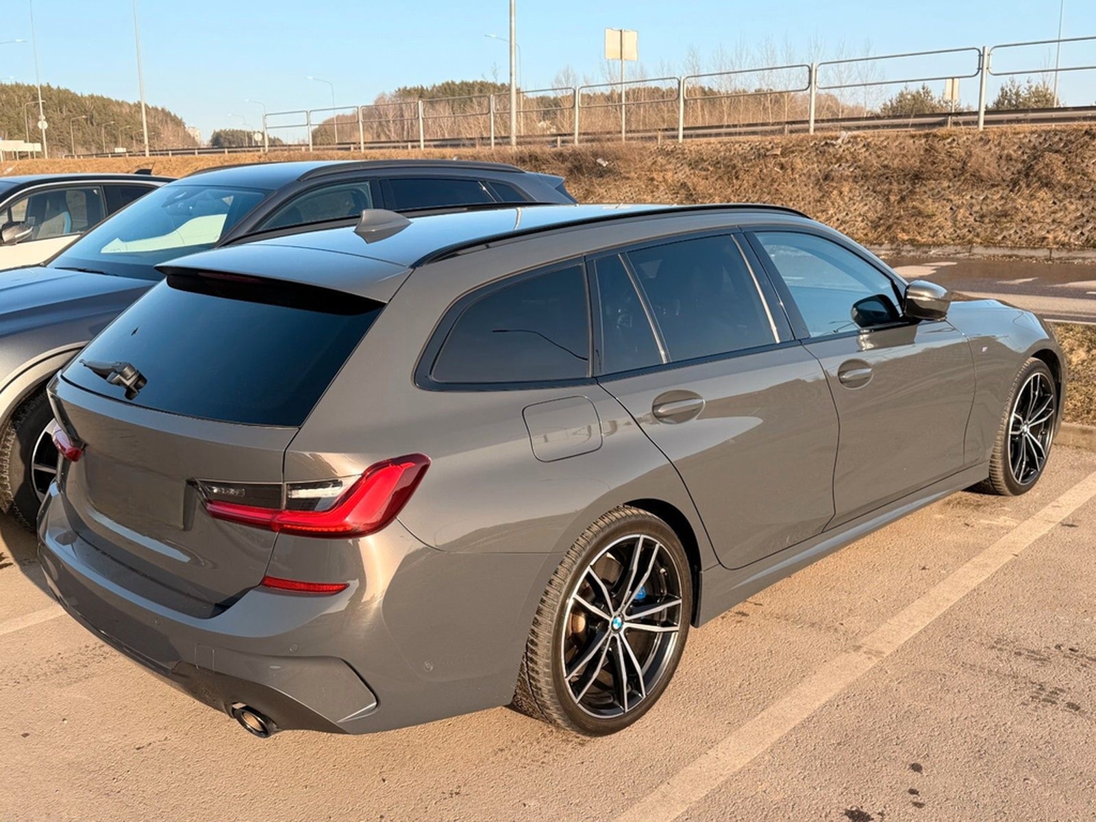 BMW 330d xDrive Touring M Sport Auto. M Sport foto 2