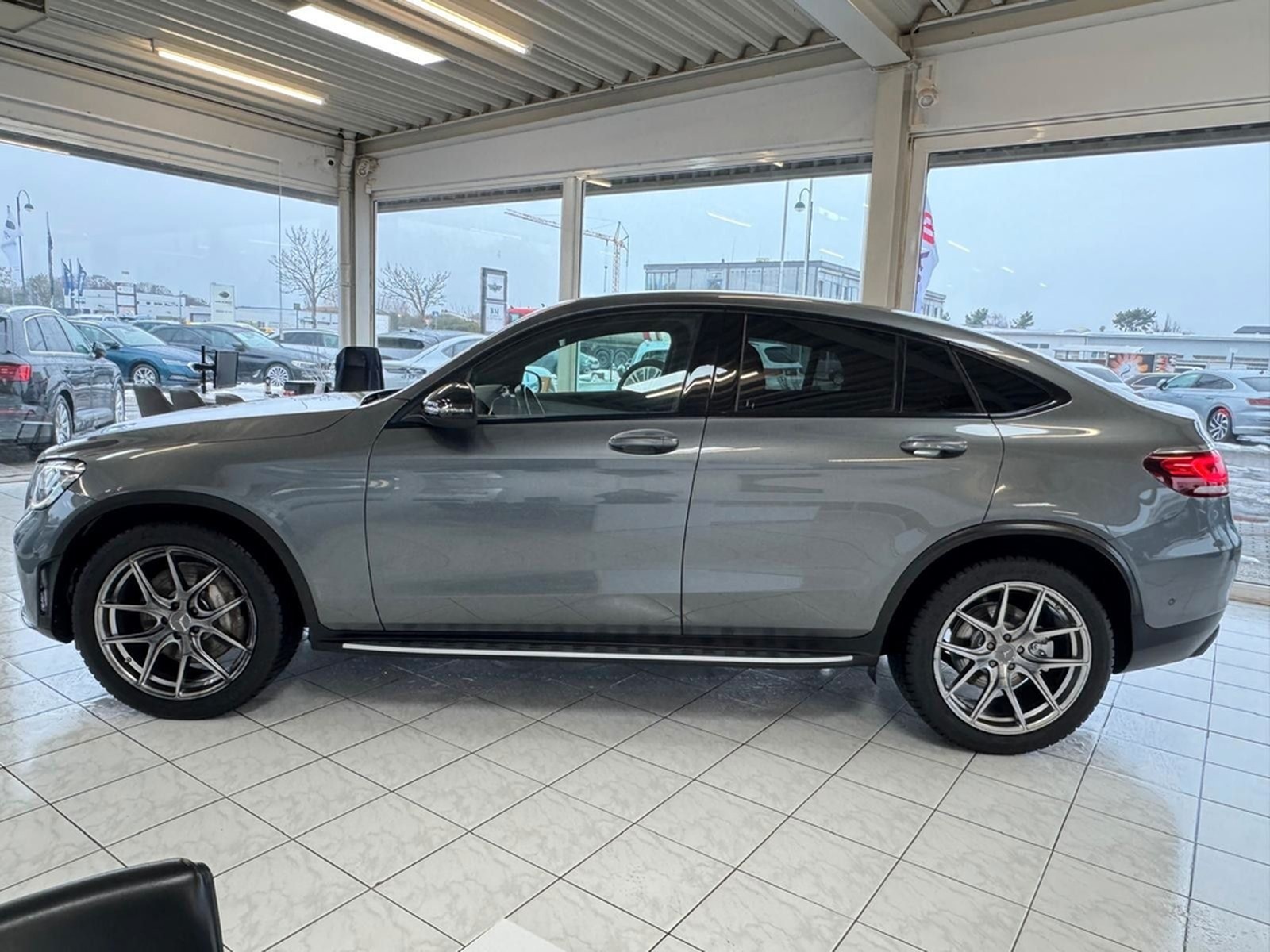 Mercedes-Benz GLC 200 Coupe 4Matic 9G-TRONIC"AMG-LINE"AMBIENTE foto 6