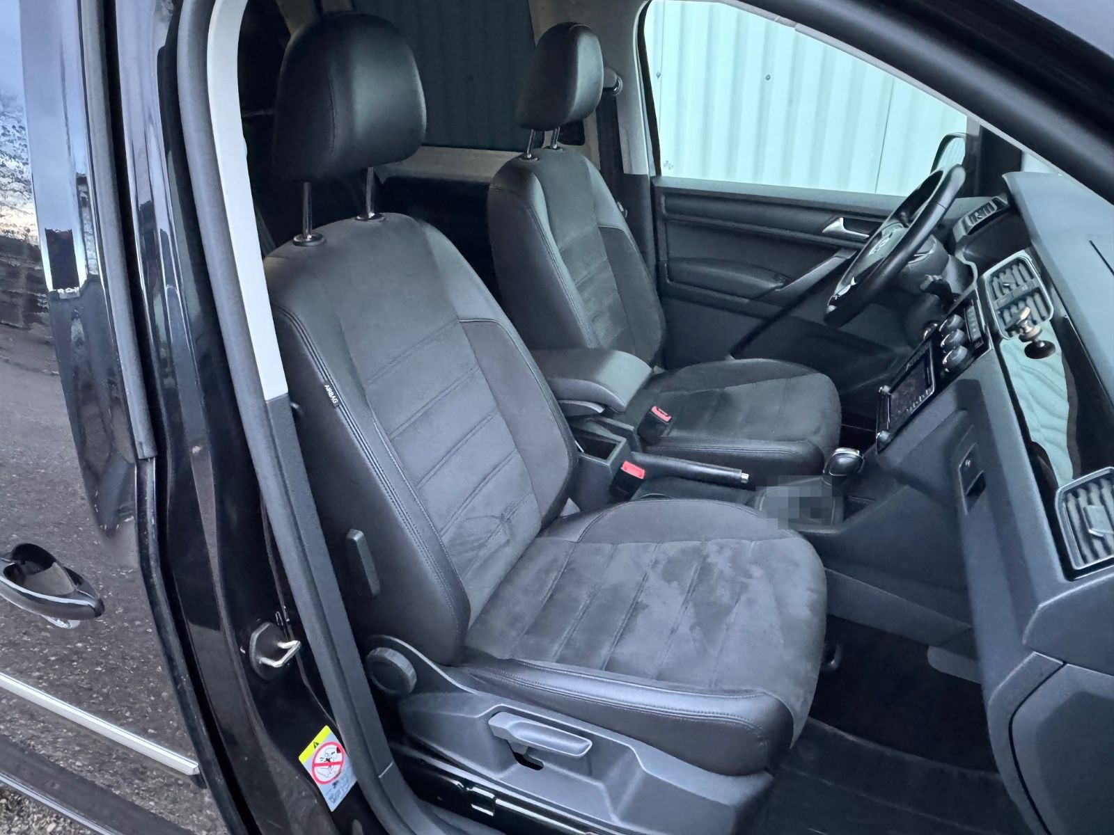 Volkswagen Caddy Highline DSG BMT 5 Sitzer AHK foto 25