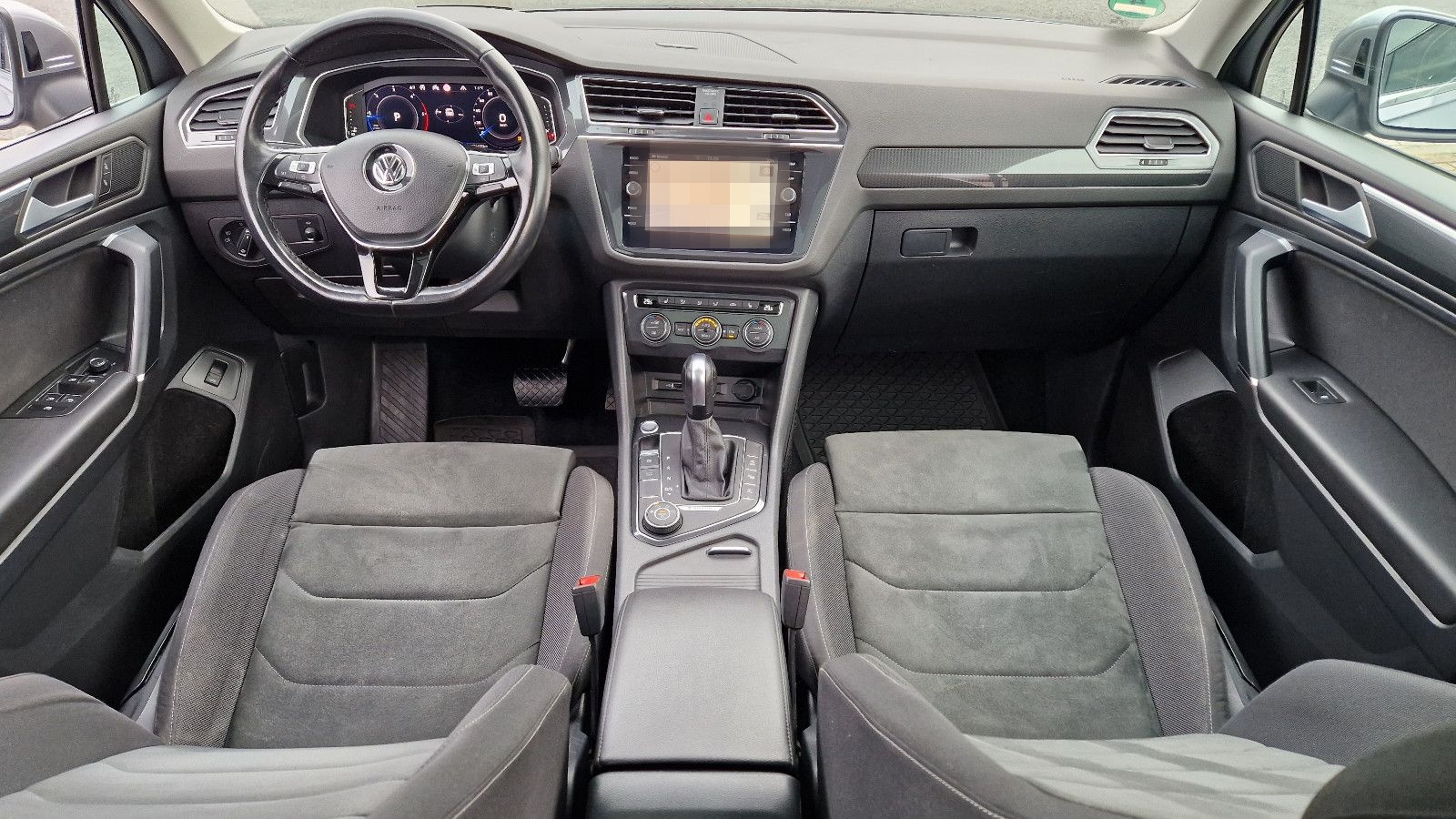 Volkswagen Tiguan 2.0 TDI Allspace Highline 4Motion DSG foto 11