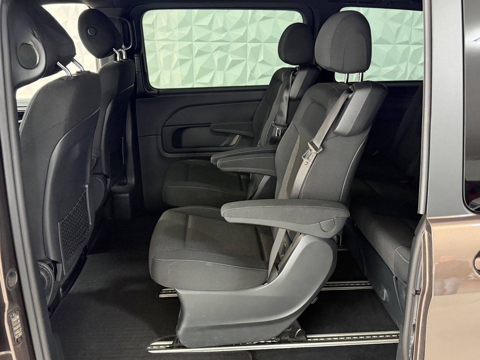 Mercedes-Benz V 220 SCORE lang|NAVI|AHK|LED|8-SITZER|RFK|SDTH| foto 14
