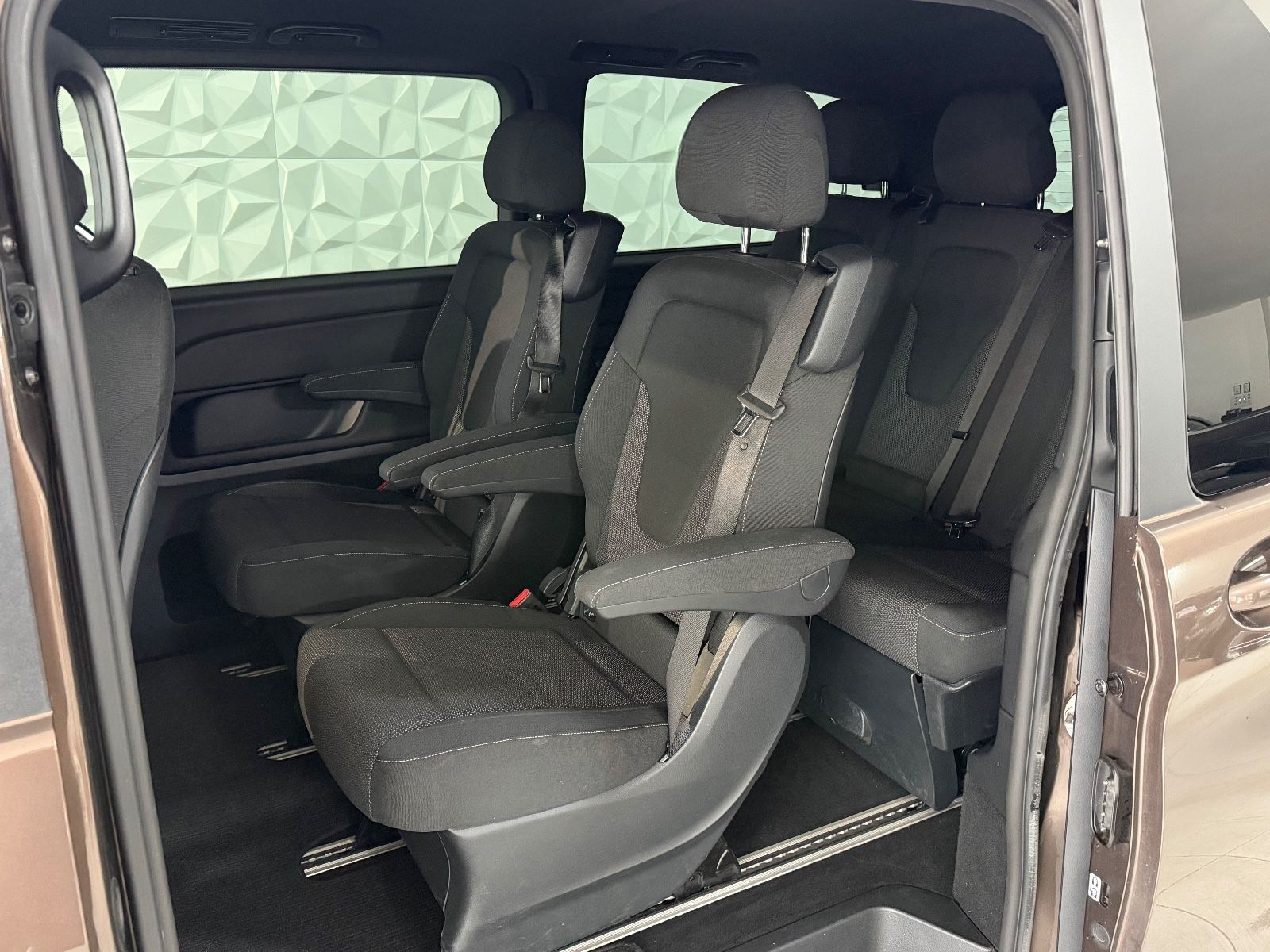 Mercedes-Benz V 220 SCORE lang|NAVI|AHK|LED|8-SITZER|RFK|SDTH| foto 15