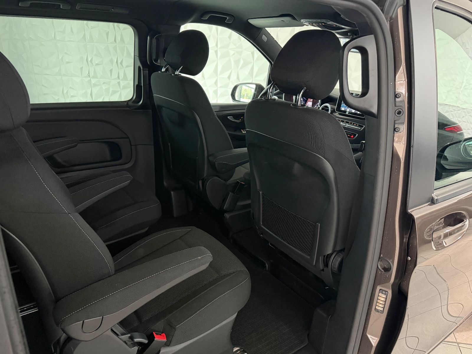 Mercedes-Benz V 220 SCORE lang|NAVI|AHK|LED|8-SITZER|RFK|SDTH| foto 17