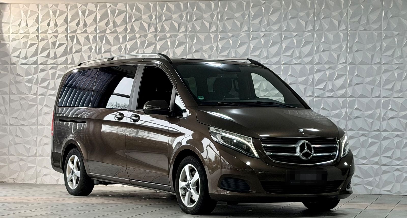 Mercedes-Benz V 220 SCORE lang|NAVI|AHK|LED|8-SITZER|RFK|SDTH| foto 3