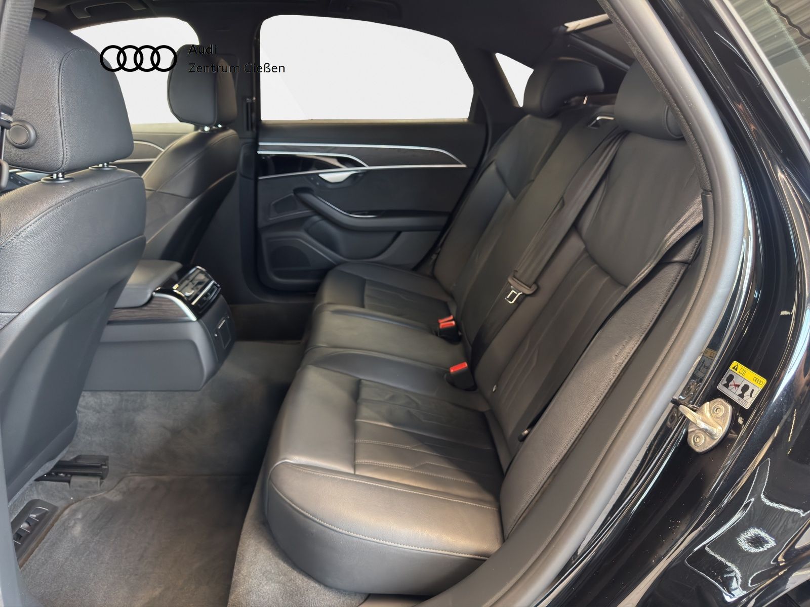 Audi A8 50 TDI quattro S line Black 360°Kamera Matrix foto 7
