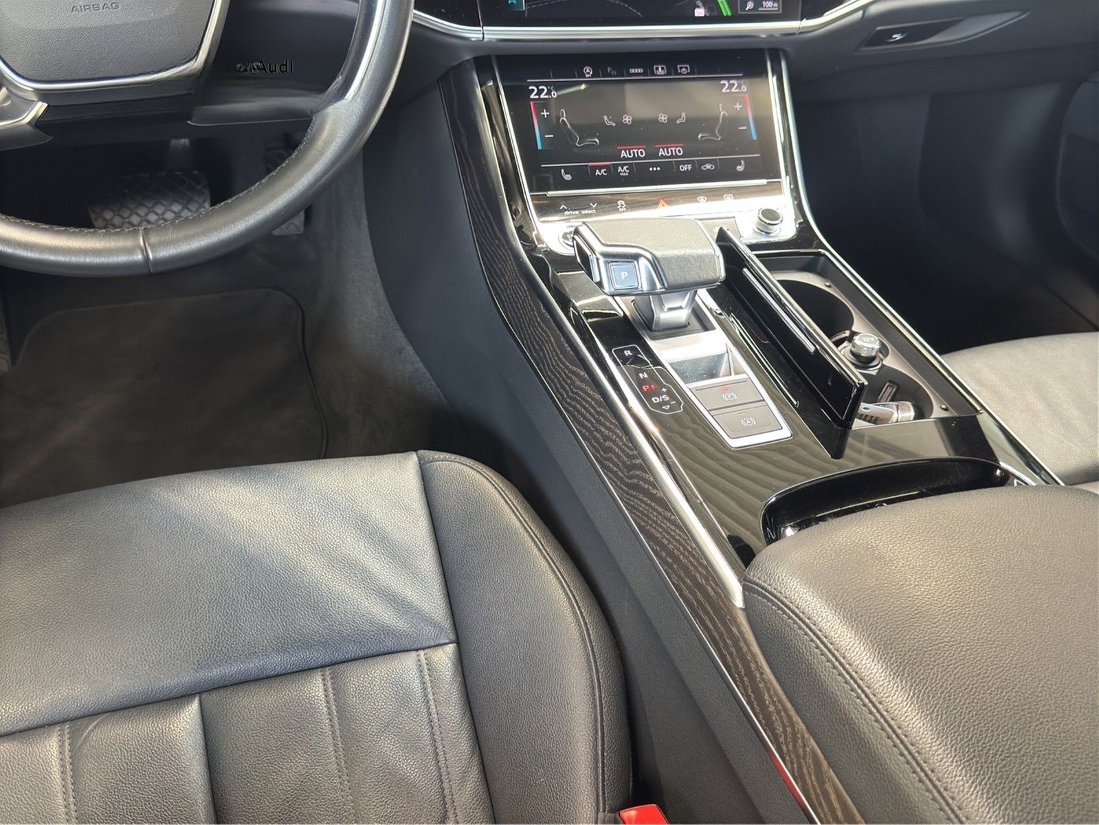 Audi A8 50 TDI quattro S line Black 360°Kamera Matrix foto 10